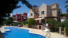 Гостиница House Laguna Roja  Торревьеха
